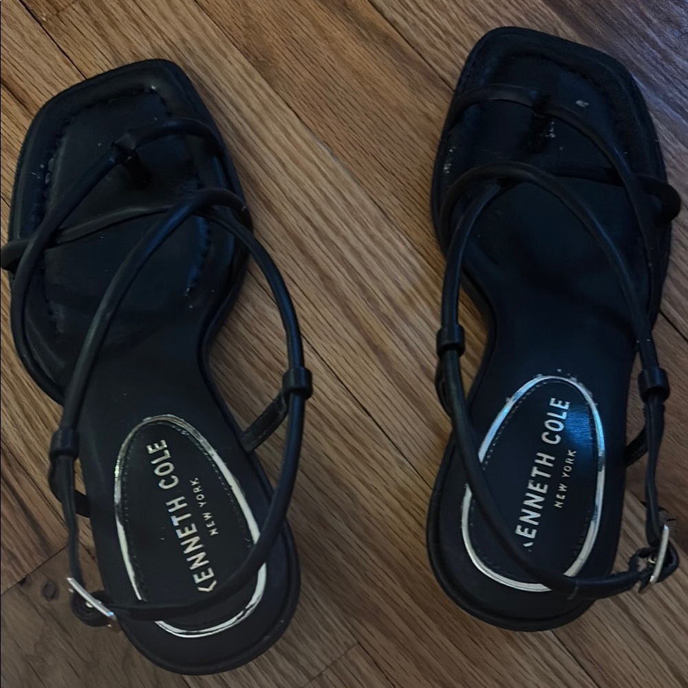 Kenneth Cole Black Strappy Sandals